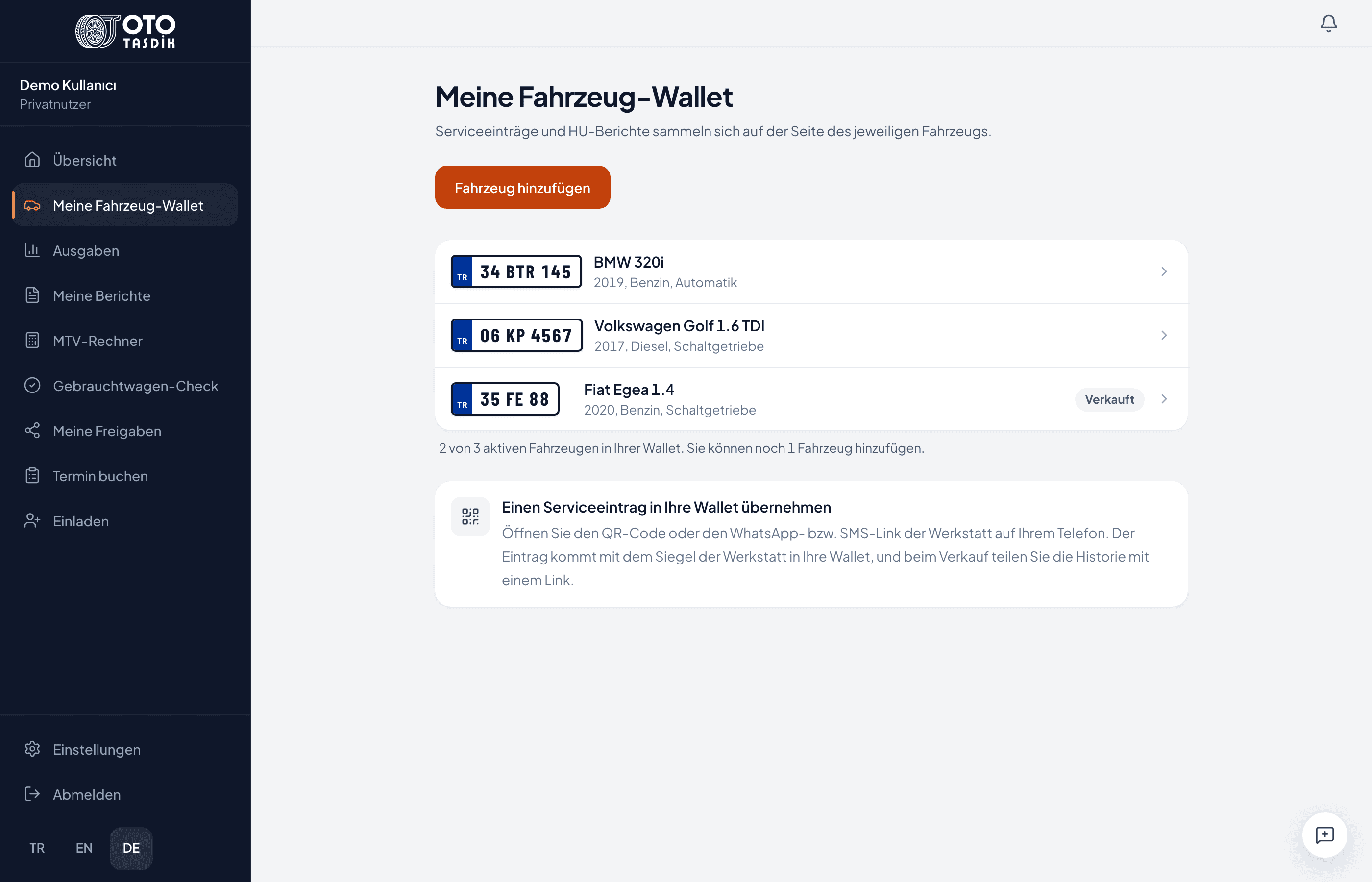 Meine Fahrzeug-Wallet: ein BMW 320i, ein Volkswagen Golf und ein verkaufter Fiat Egea, mit Kennzeichen, Modell und Baujahr.